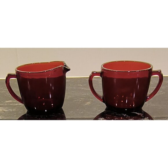 Vintage Anchor Hocking Royal Ruby Creamer & Sugar Set - Picture 2 of 3